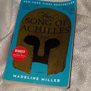 Madeline's The Song of Achilles - Blue and Gold Edition